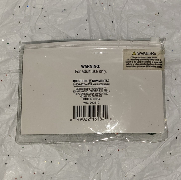 Holiday Pedicure Kit and Sanitizer - Picture 3 of 5